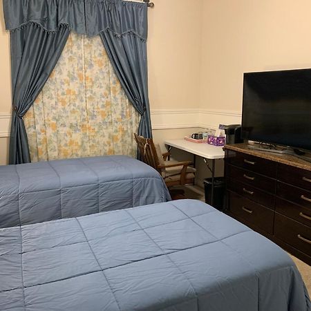 ריברסייד Luxhome Suites N Villa מראה חיצוני תמונה