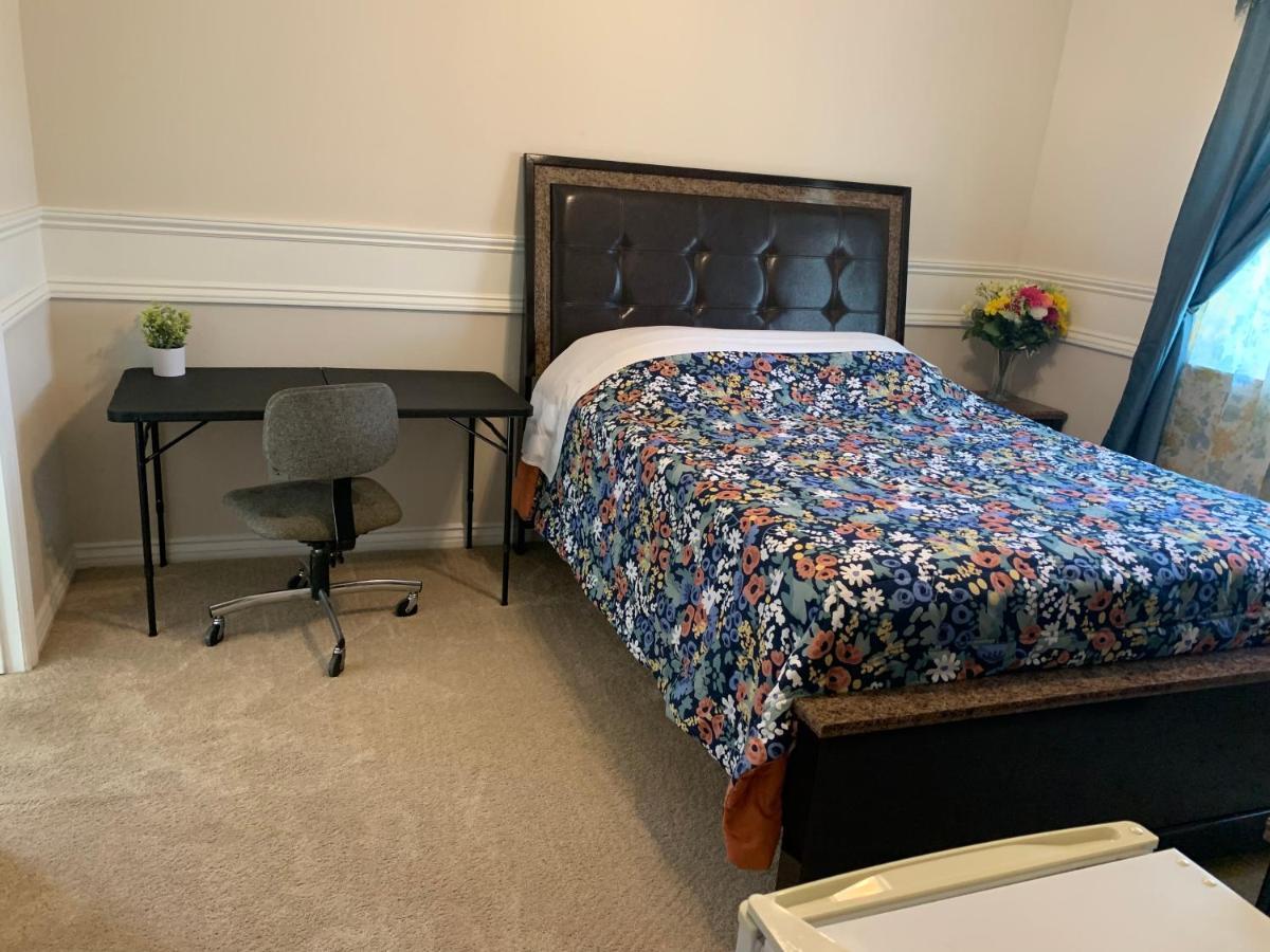 ריברסייד Luxhome Suites N Villa מראה חיצוני תמונה