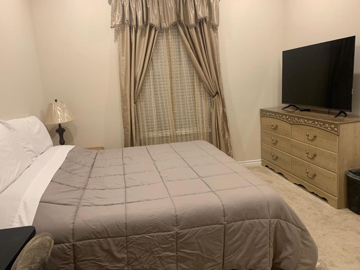 ריברסייד Luxhome Suites N Villa מראה חיצוני תמונה
